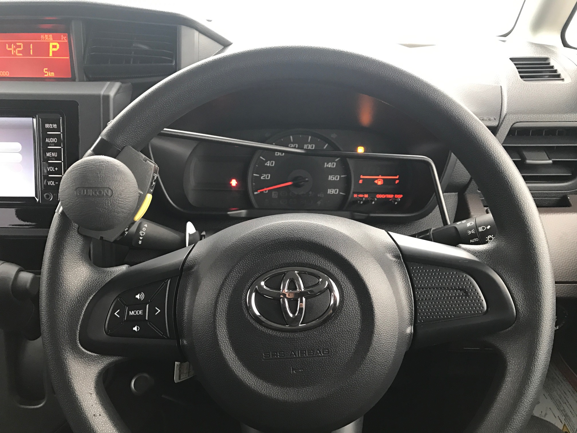 トヨタ タンク ステアリンググリップ 左ウィンカーレバー 運転する喜びをお手伝いします ケアカーズ福祉車両改造のページ