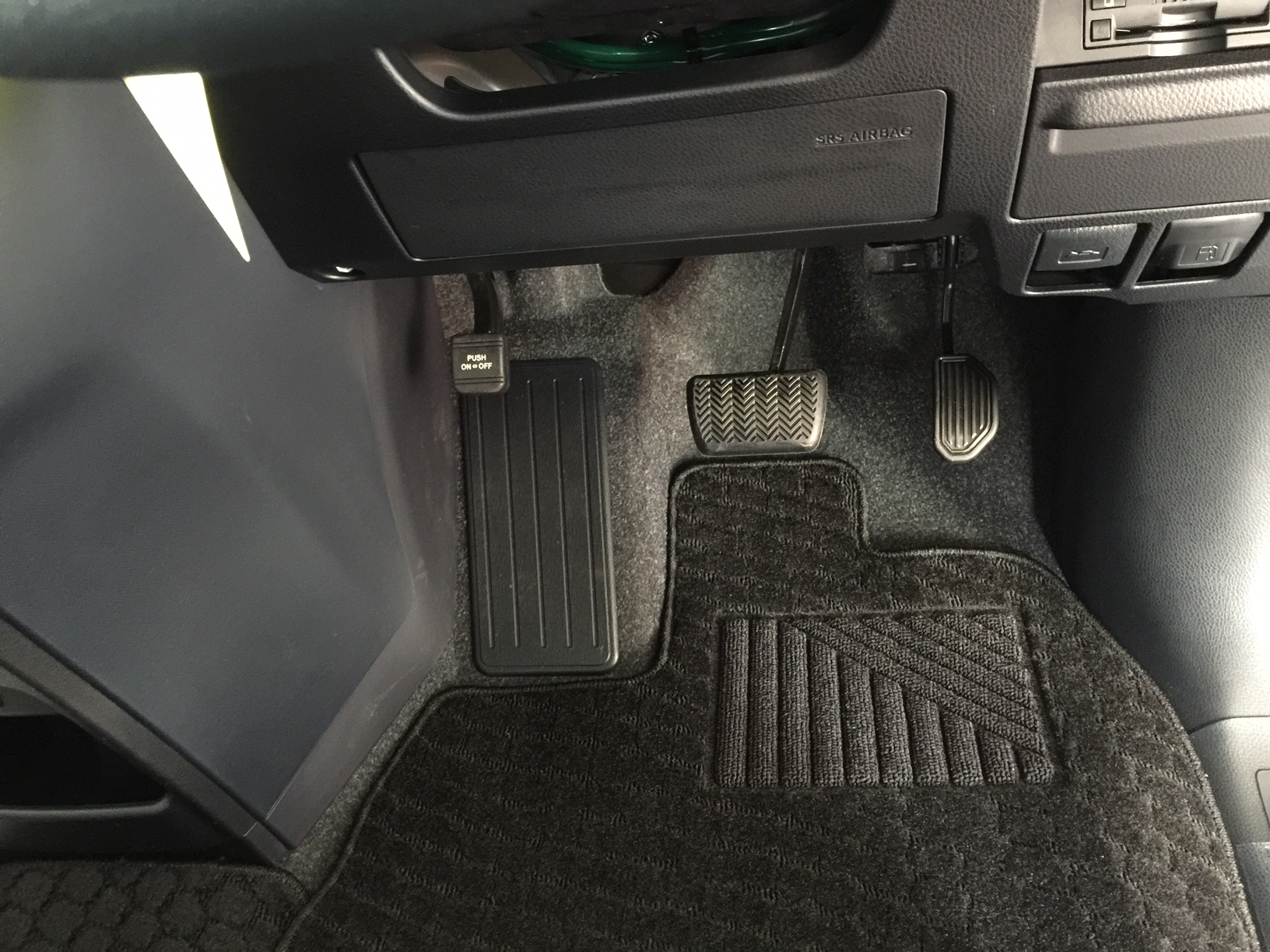 フジコン 左アクセルペダル LA-1型